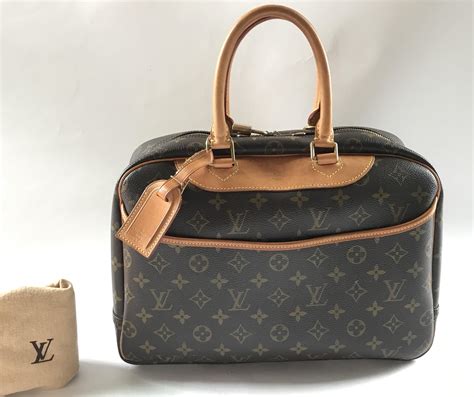 louis vuitton deauville retail price|louis vuitton deauville discontinued.